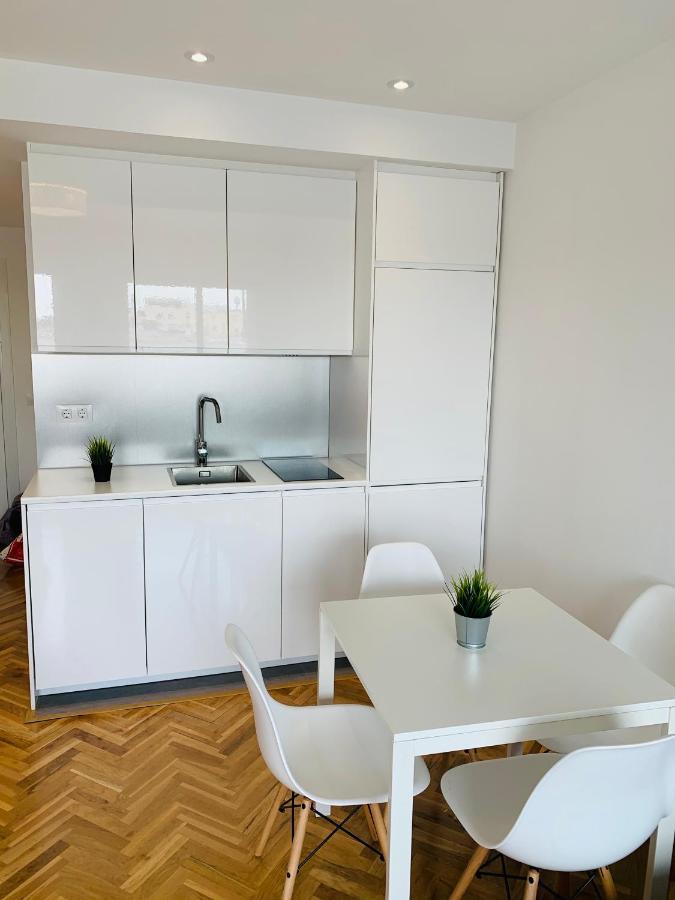 Pisos Con Piscina Barrio Exclusivo-Wizinkcenter Alquiler Temporada Lejlighed Madrid Eksteriør billede