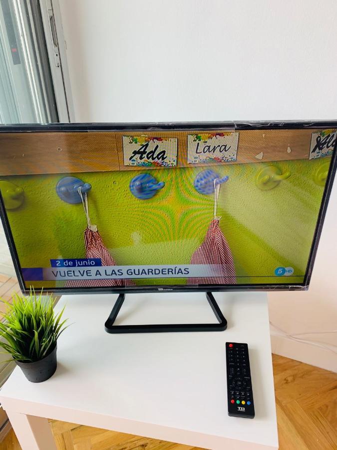Pisos Con Piscina Barrio Exclusivo-Wizinkcenter Alquiler Temporada Lejlighed Madrid Eksteriør billede