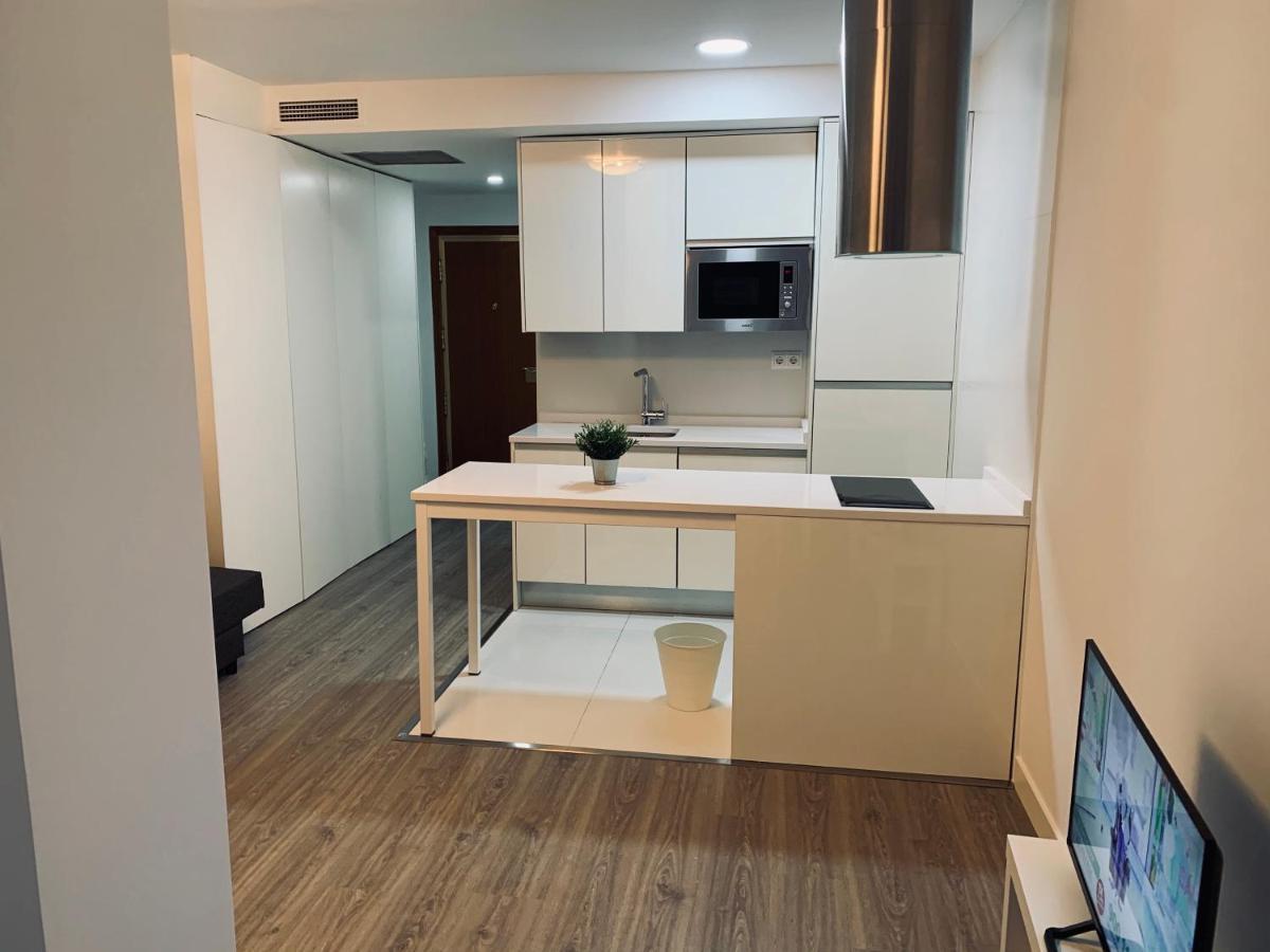 Pisos Con Piscina Barrio Exclusivo-Wizinkcenter Alquiler Temporada Lejlighed Madrid Eksteriør billede