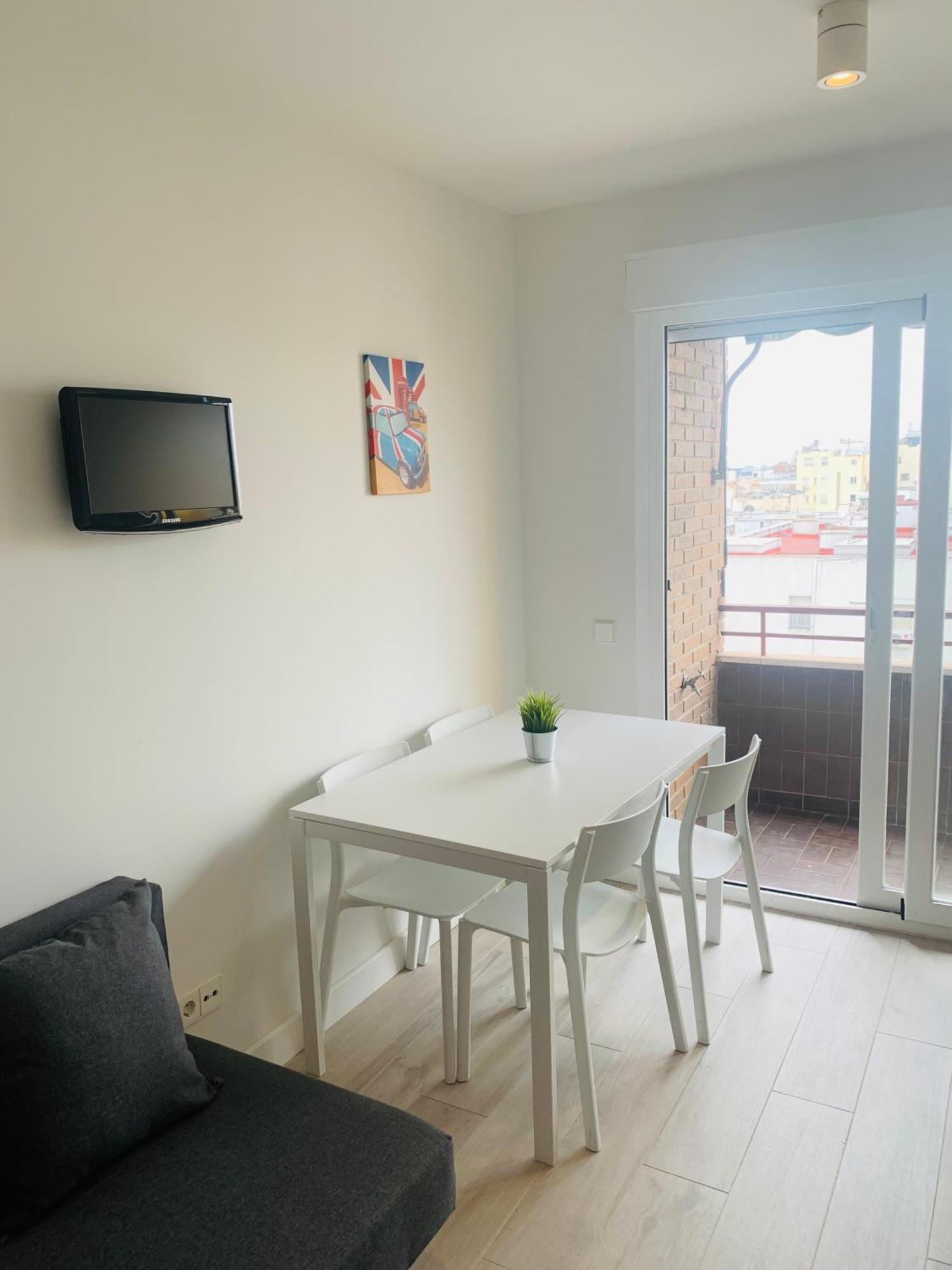 Pisos Con Piscina Barrio Exclusivo-Wizinkcenter Alquiler Temporada Lejlighed Madrid Eksteriør billede